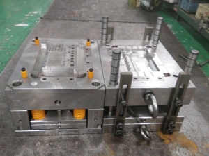 示波器外壳加工模具制造8802-C2深圳塑胶模具厂